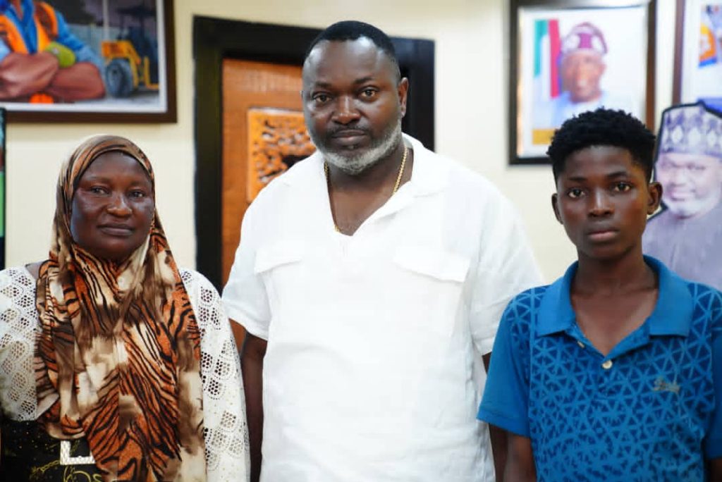 Oshodi-Isolo Chairman Rescues Out-of-School Boy, Sponsors Education and Empowers Mother